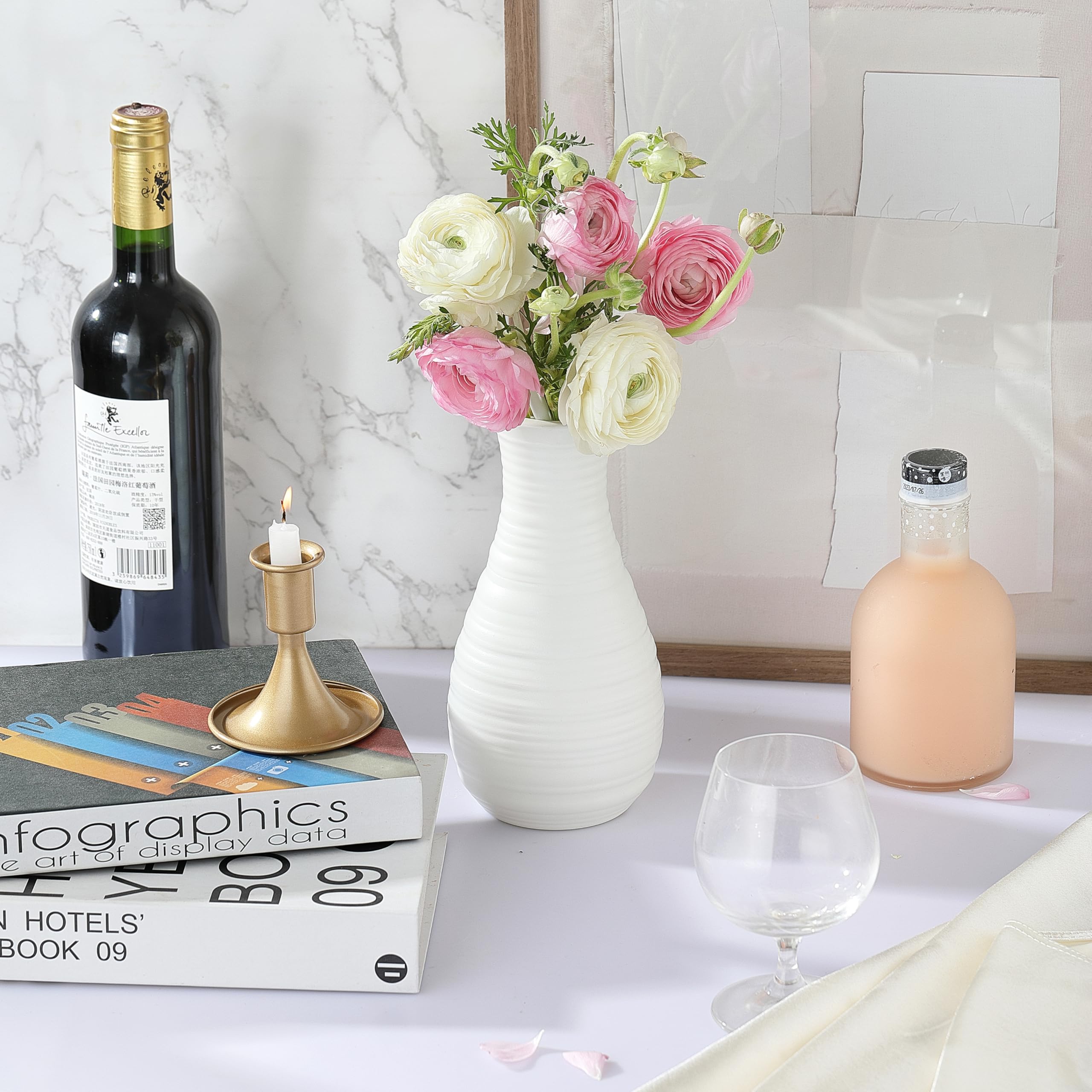 Weiße Kunststoff Blumenvase in Keramik-Optik – Dekorative Vase für Blumen, 20 cm, Leicht & Bruchsicher für Wohnzimmer, Tisch und Hochzeitsdekoration
